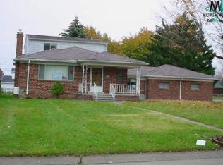 36320 Haverhill St, Sterling Heights, MI 48312