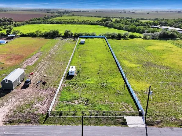 4509 Bridges St, Mercedes, TX 78570