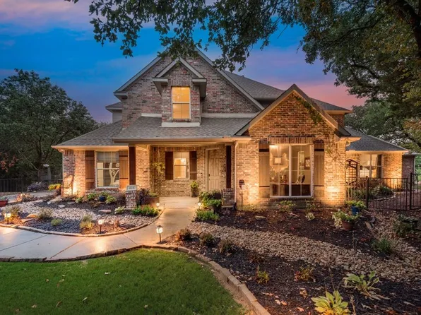 416 Brookside Dr, Lake Dallas, TX 75065
