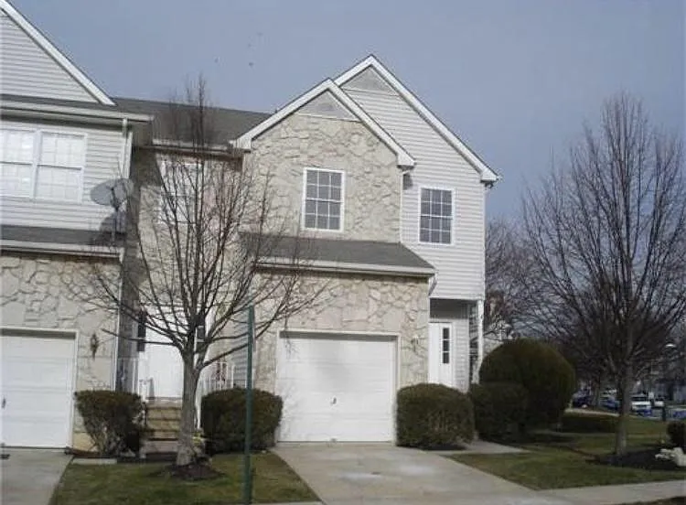 12 James Barton Blvd