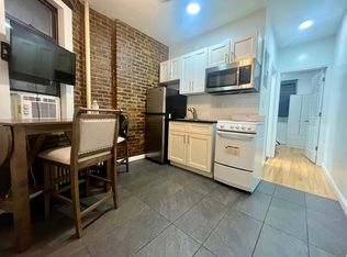 170 Delancey St APT 1LG, New York, NY 10002