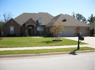 3463 Westchase St, Springdale, AR 72762