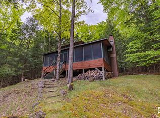 99 Levi Lamb Way, Keene, NY 12942