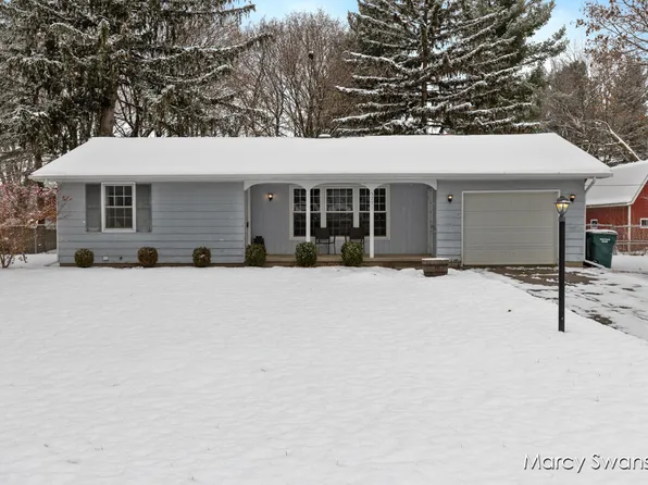 5771 Country View Dr, Allendale, MI 49401