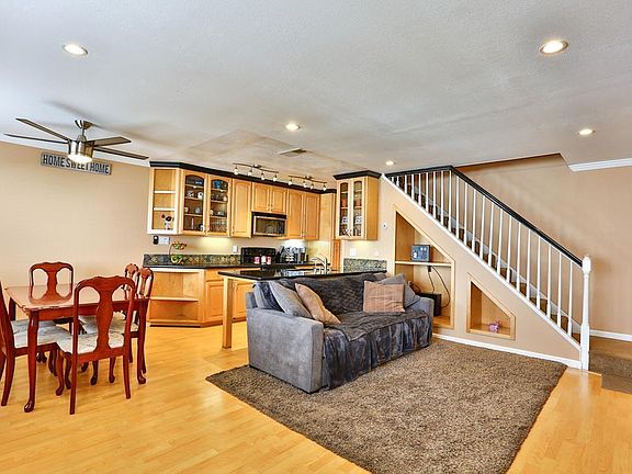 4th image of 5594 Judith St APT 3