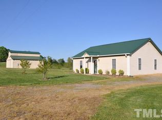 236 Olivia Black Rd, Goldston, NC 27252
