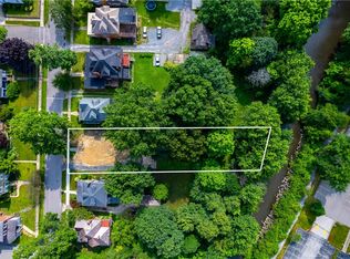 154 E Pine St, Grove City, PA 16127