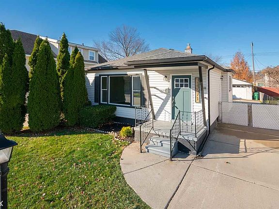 3rd image of 24671 Brittany Ave