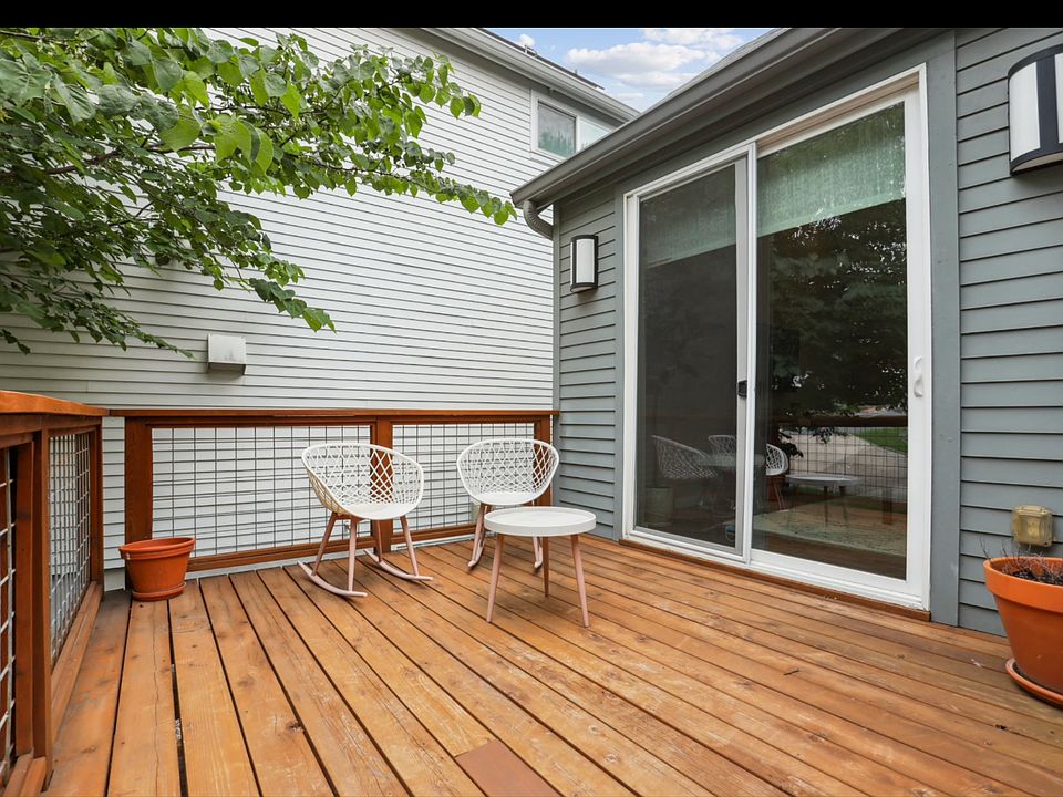 1st image of 3001 Del Curto Rd
