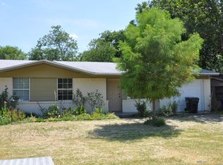 1820 School Rd, Carrollton, TX 75006