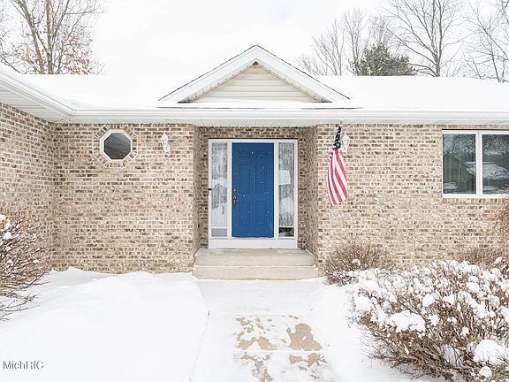 2nd image of 162 Trickovic Ln