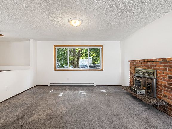 4th image of 7907 E Mission Ave