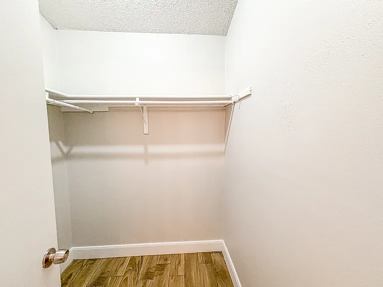 8634 Westgrove Dr — Photo 23