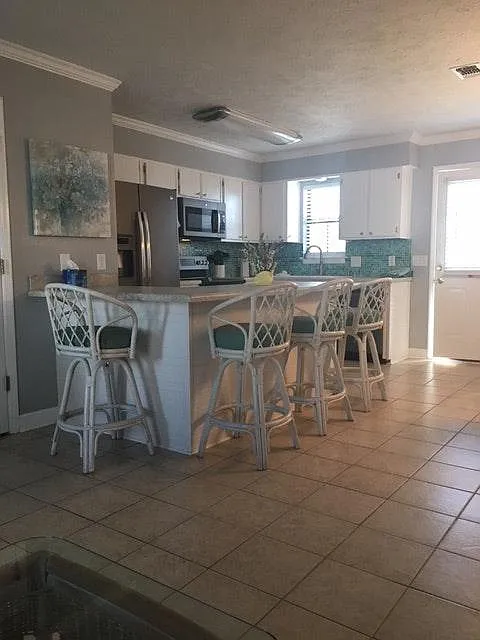 17214 Front Beach Road — Photo 3