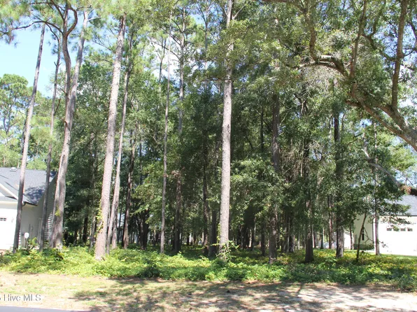 686 Folly Drive, Bolivia, NC 28422