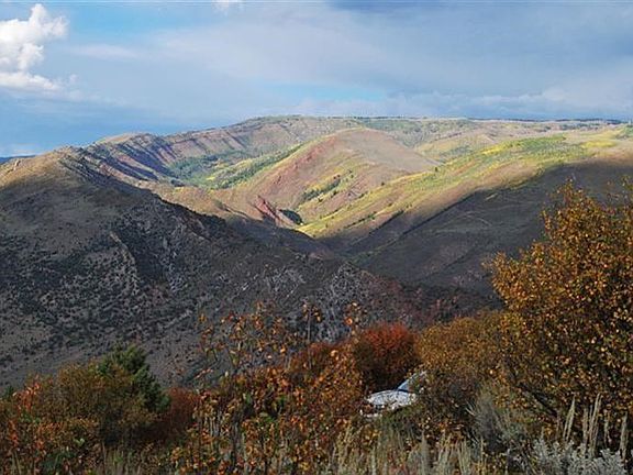 North View  to Red Canyon