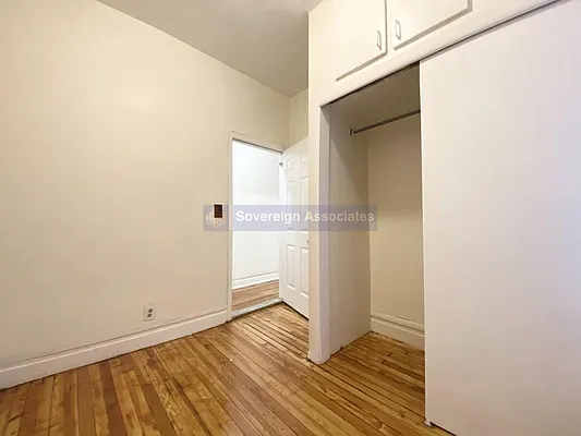 Rented by Sovereign Associates | media 37