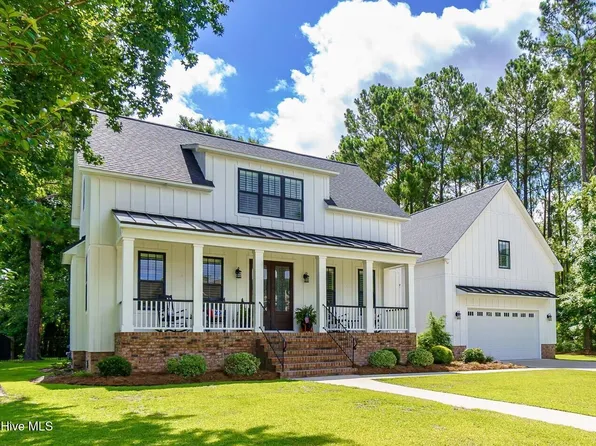 2108 Hidden Harbor Drive, New Bern, NC 28562