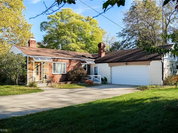 723 Orchard Rd, Willoughby, OH 44094