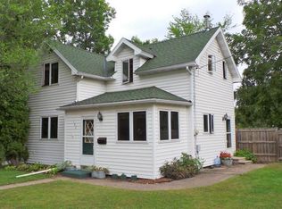 102 Summit Ave S, Sauk Rapids, MN 56379