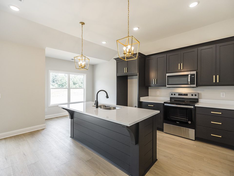 2nd image of 1390 Angus Way Lot 38
