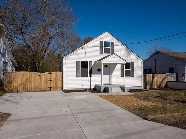 4210 South St, Portsmouth, VA 23707