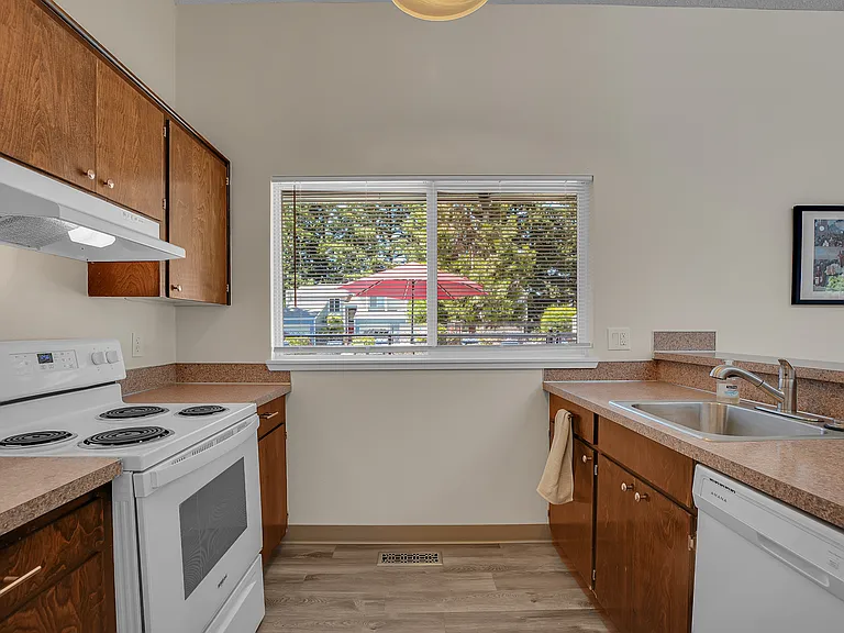 LOCKHAVEN HILL ESTATES — Photo 96