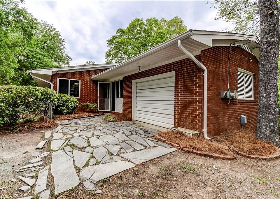 1st image of 2441 Morningside Dr