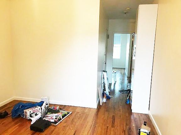 4th image of 91 Jewel St APT 4L