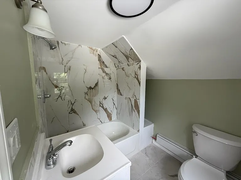 82 McAdoo Ave — Photo 8