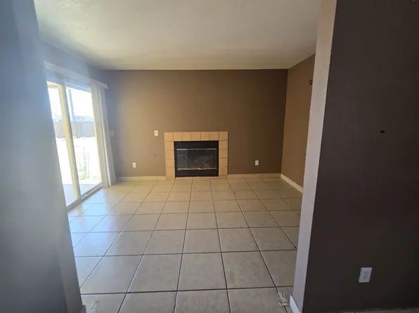 8100 Hemlock Ave #A, California City, CA 93505