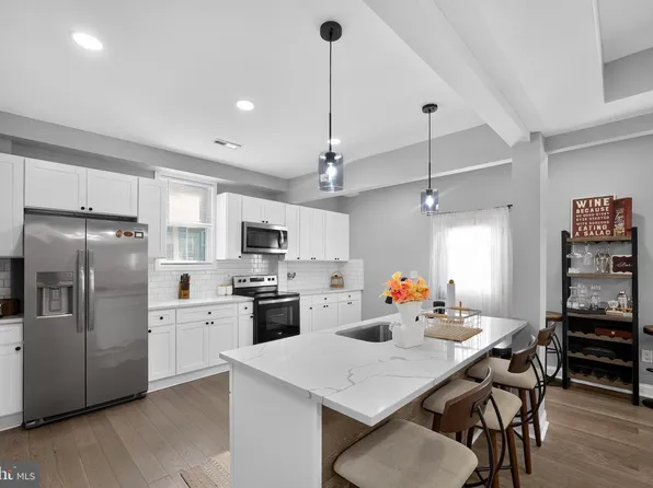 2923 Silver Hill Ave, Baltimore, MD 21207