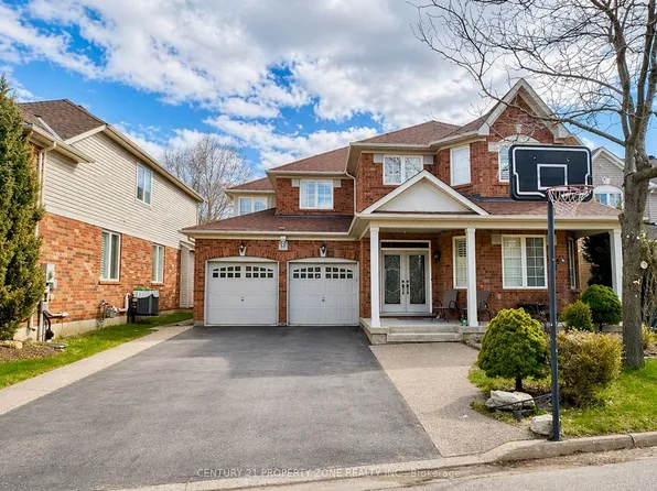 27 Dellgrove Cir, Cambridge, ON N1T 2J8