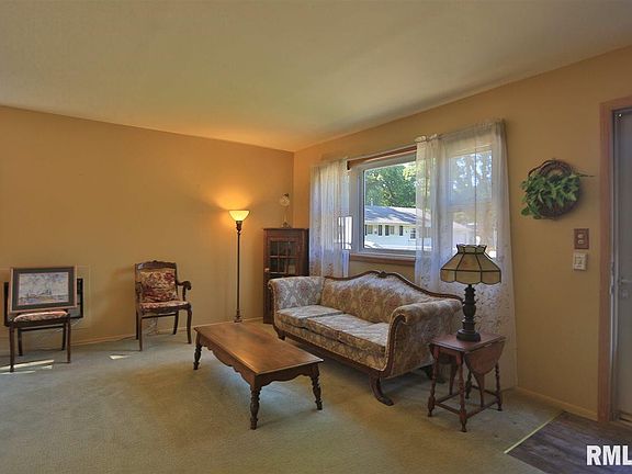 4th image of 5704 N Terrace Ct #1