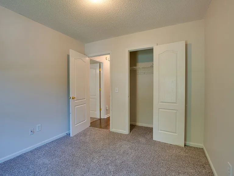 238 Barberry Ln — Photo 12