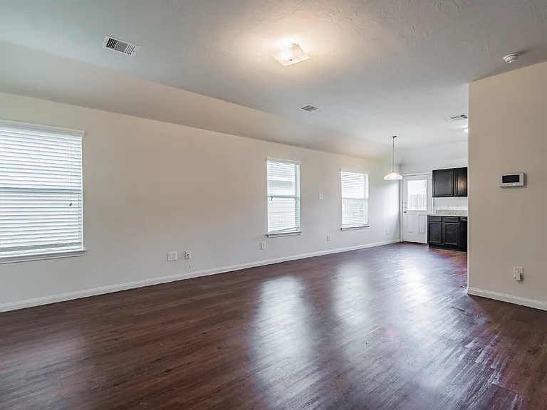 14942 Hidalgo Valley Ln — Photo 15