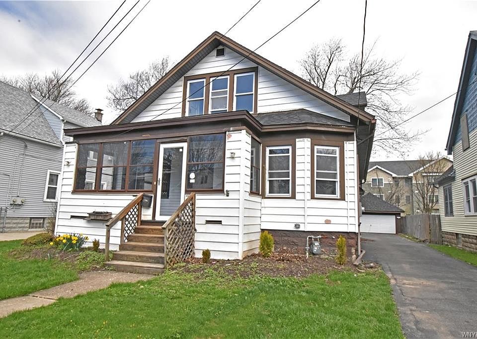1st image of 114 Burch Ave