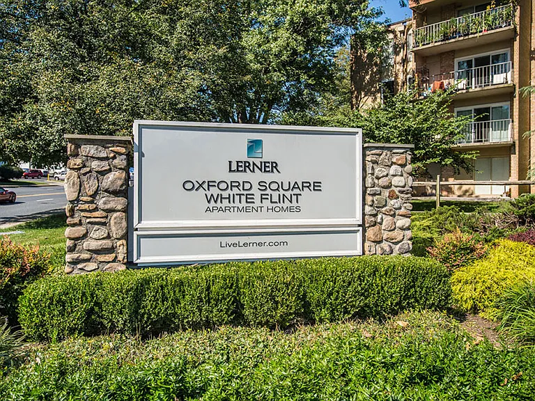 Lerner Oxford Square — Photo 6