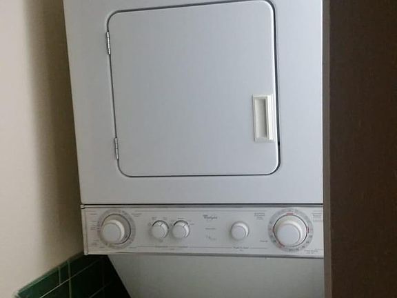 4th image of 210 Fontainebleau Blvd APT 512