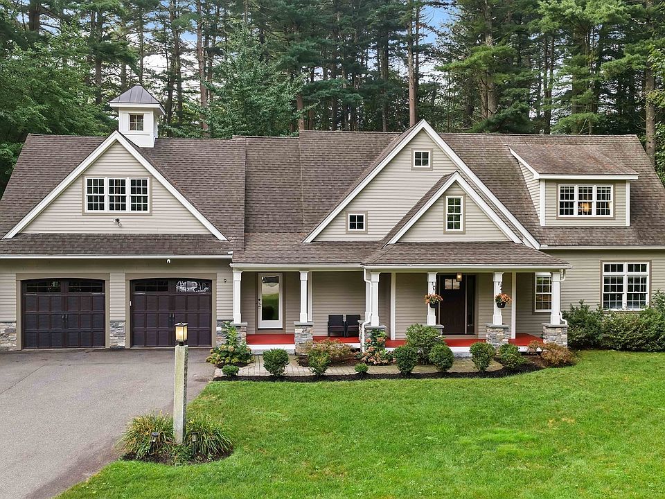 1st image of 9 Old Farm Cir