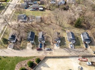 826-850 Sharpes Ct, Beloit, WI 53511
