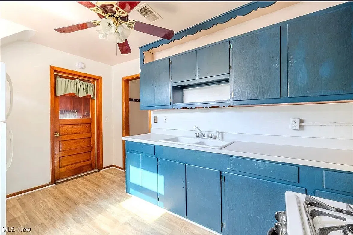 2 bed, $1,150 — Photo 4