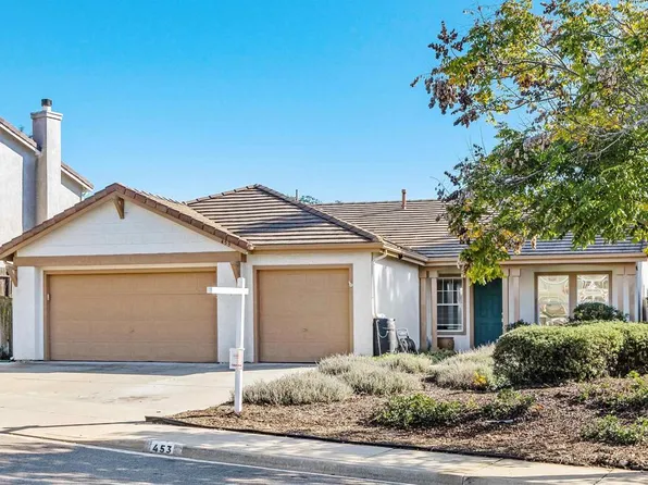 453 Shadow Tree Dr, Oceanside, CA 92058