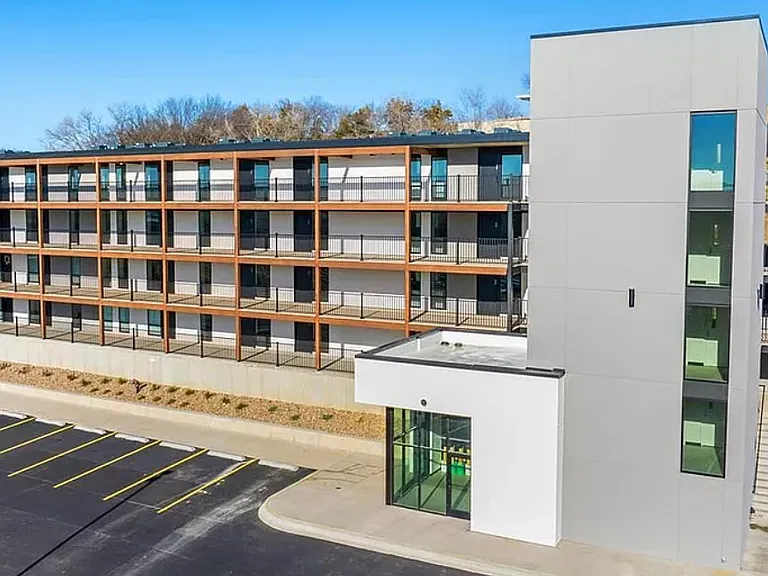 1700 N Manhattan Ave #109 — Photo 11