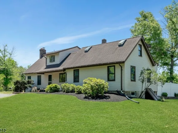 104 Steinmetz Rd, Hillsborough Twp., NJ 08844