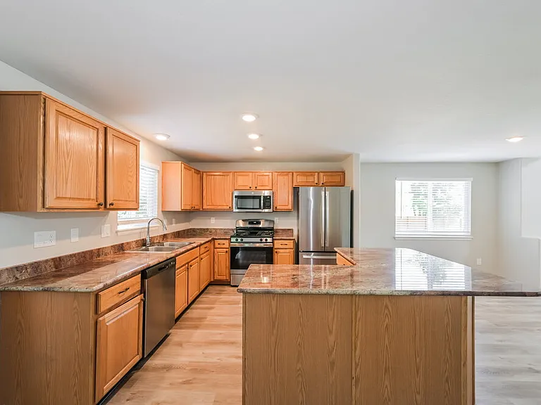 14785 Gaylord St — Photo 11