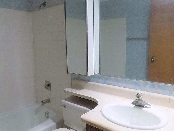 5th image of 52 Doe Creek Dr