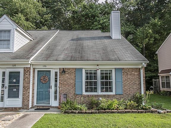 2nd image of 126 Briarwood Pl
