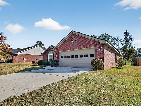 2nd image of 209 Country Glen Ave