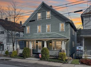 182 E Main St, Glen Lyon, PA 18617